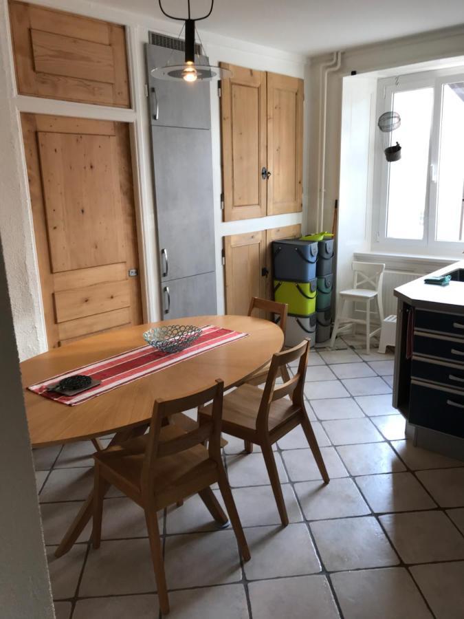 לה שו דה פו Appartement 1Bijou מראה חיצוני תמונה