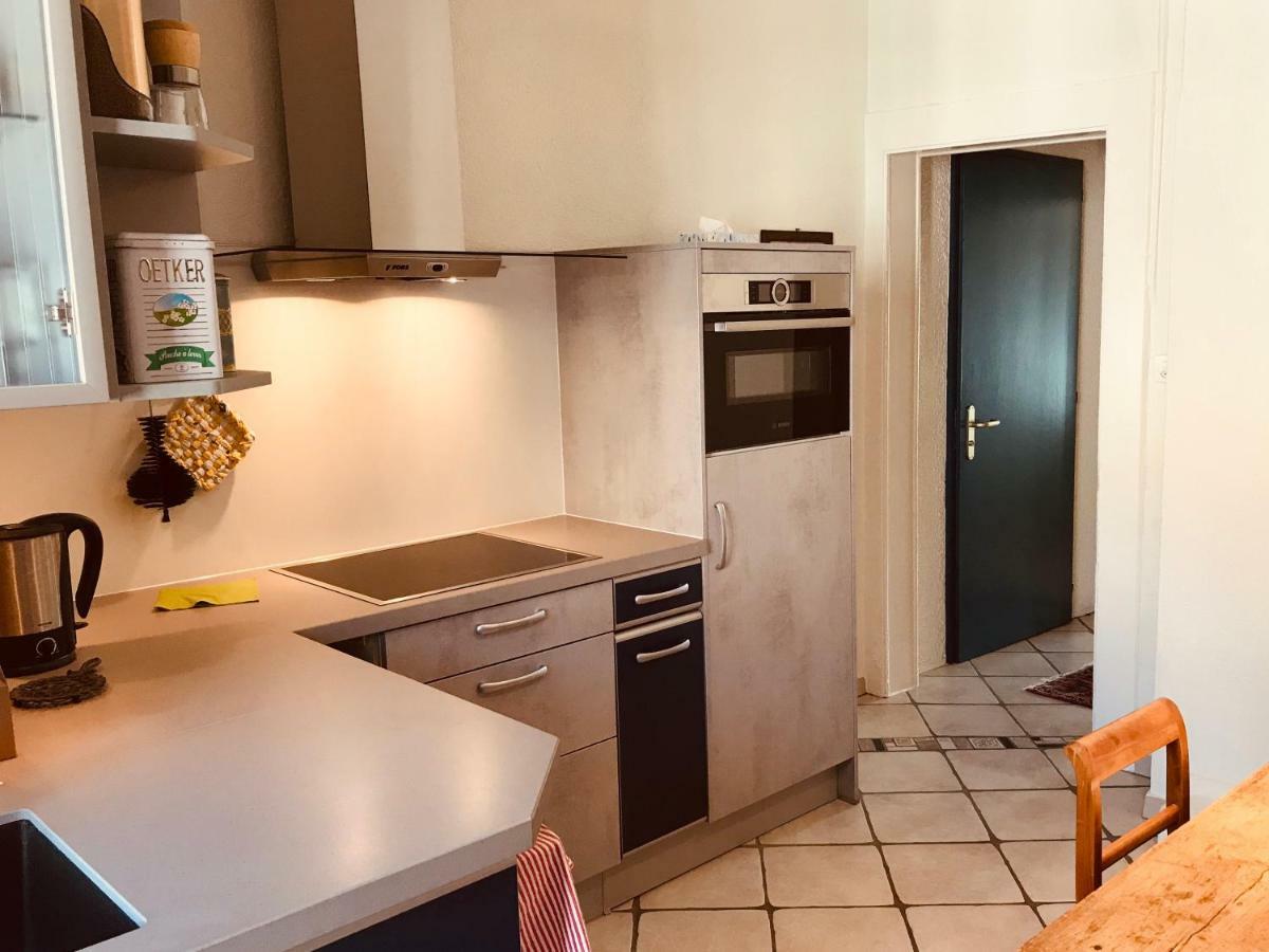 לה שו דה פו Appartement 1Bijou מראה חיצוני תמונה
