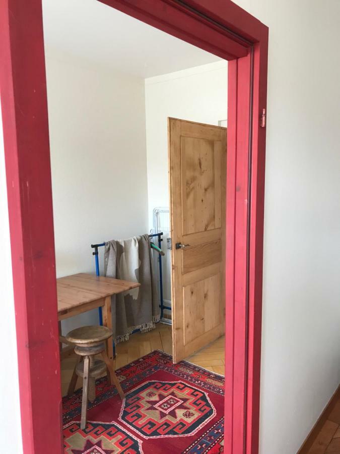 לה שו דה פו Appartement 1Bijou מראה חיצוני תמונה