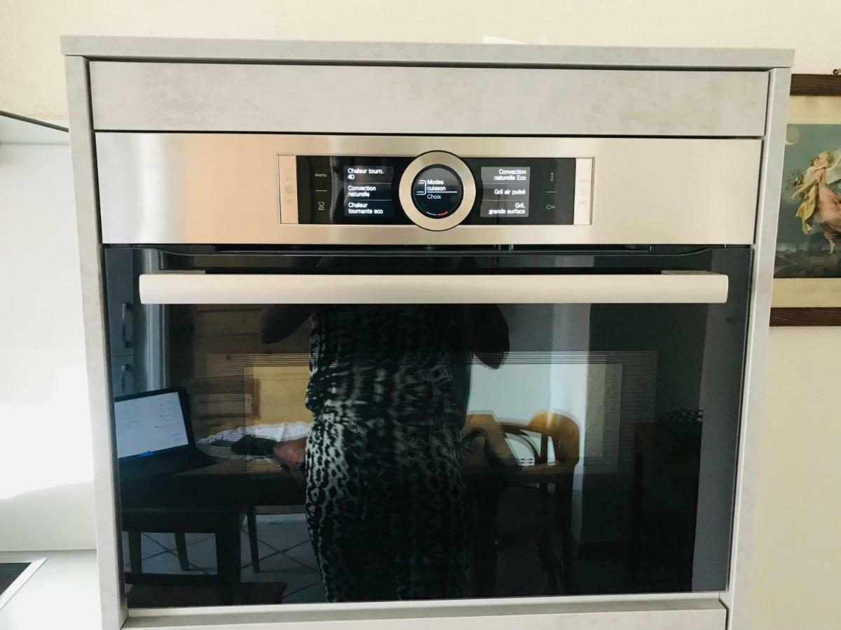 לה שו דה פו Appartement 1Bijou מראה חיצוני תמונה